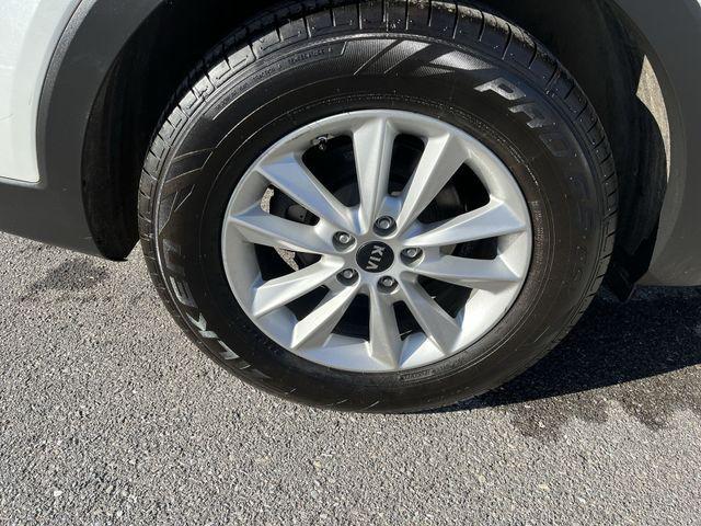 used 2020 Kia Sorento car, priced at $14,070