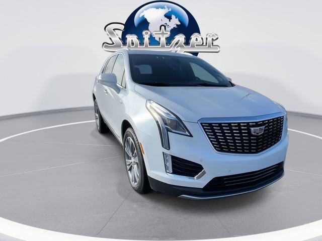 used 2025 Cadillac XT5 car, priced at $40,196