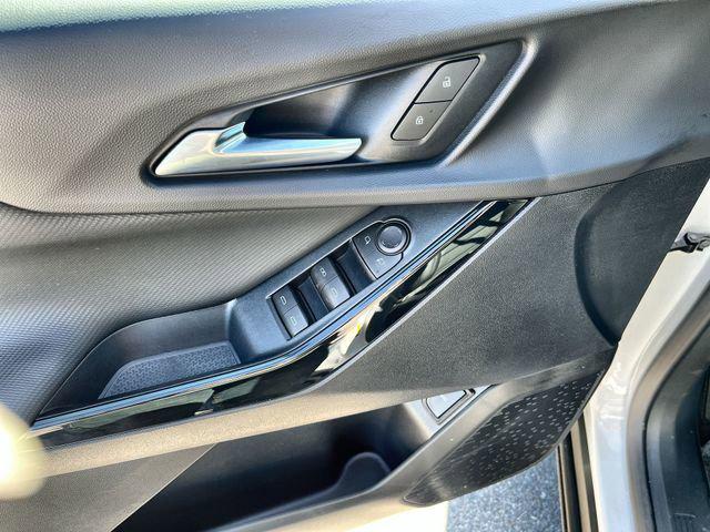 new 2026 Chevrolet Equinox car, priced at $34,047