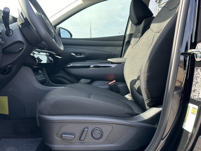 new 2026 Hyundai TUCSON Hybrid car, priced at $35,361