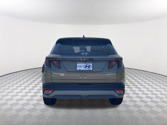 new 2026 Hyundai TUCSON Hybrid car, priced at $34,067