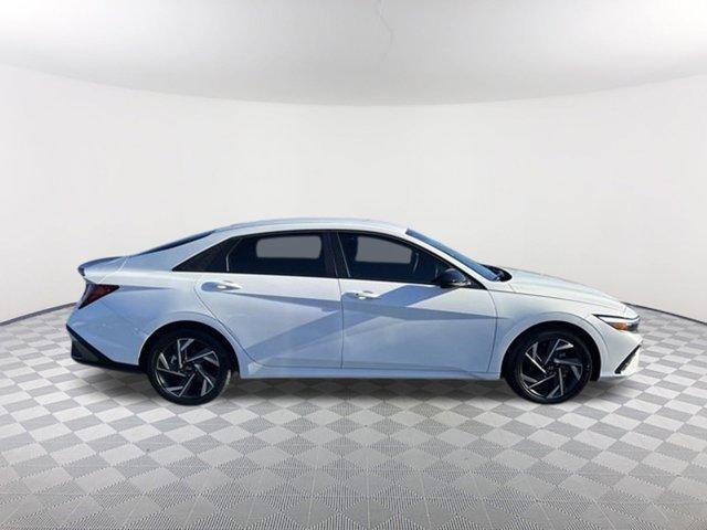 new 2025 Hyundai Elantra car, priced at $24,875