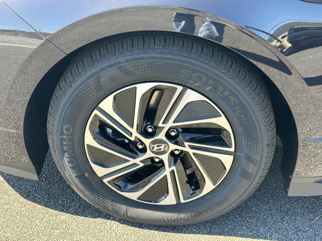 new 2026 Hyundai Sonata Hybrid car, priced at $30,182