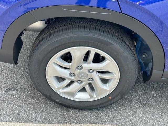 new 2025 Hyundai Venue car, priced at $20,817