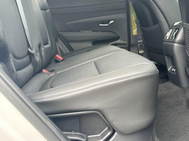 new 2025 Hyundai TUCSON Hybrid car, priced at $41,764