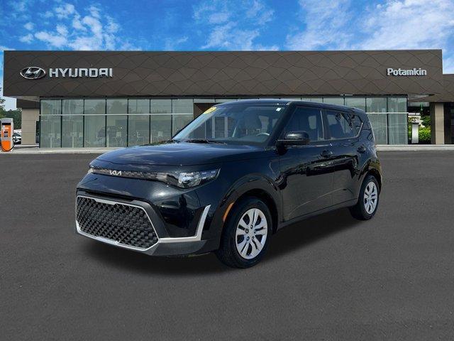 used 2025 Kia Soul car, priced at $18,490