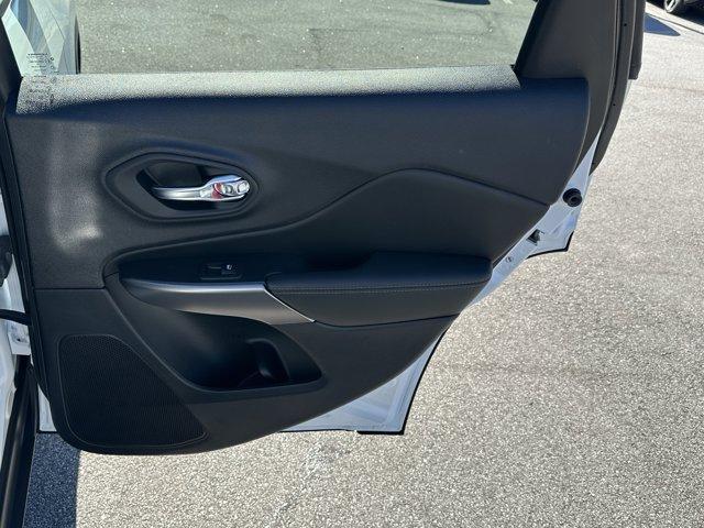 used 2022 Jeep Cherokee car, priced at $22,790