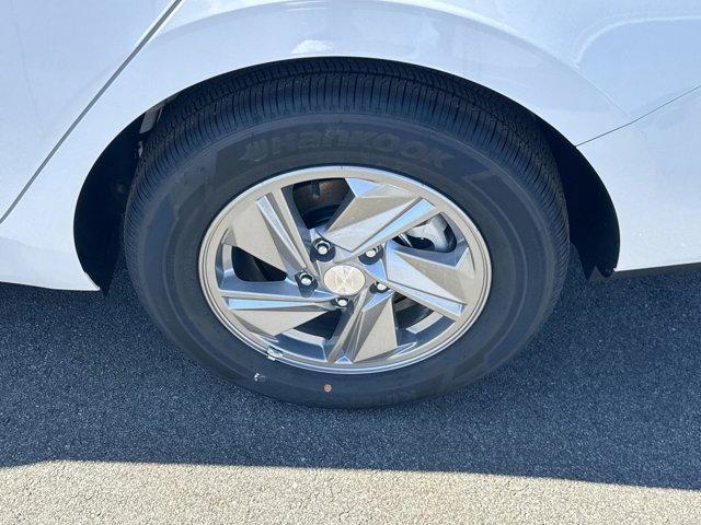 new 2025 Hyundai Elantra car, priced at $24,040