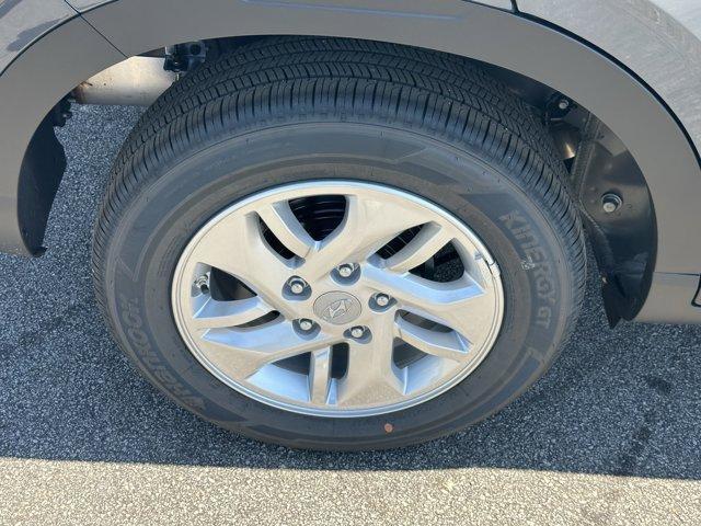 new 2025 Hyundai Venue car, priced at $20,927