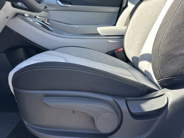 new 2025 Hyundai Palisade car, priced at $40,020