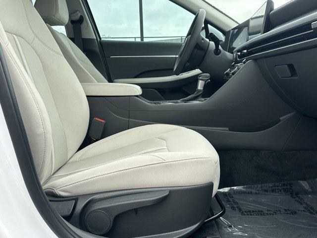 new 2025 Hyundai Sonata car, priced at $27,862