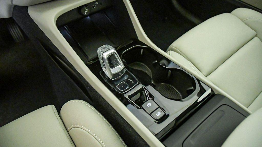 new 2026 Volvo XC40 car, priced at $50,382