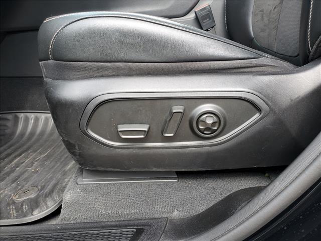 used 2023 Jeep Grand Cherokee car, priced at $30,295