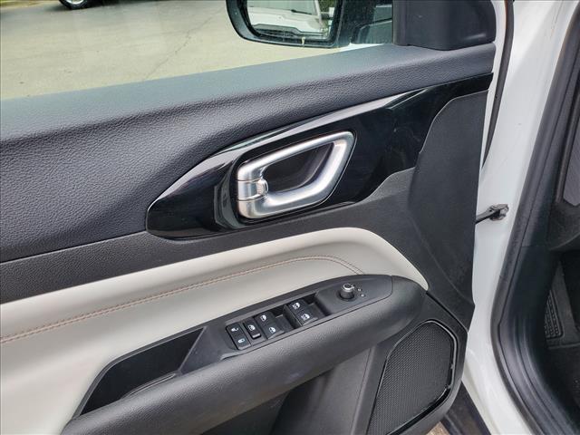 used 2025 Jeep Compass car, priced at $23,495