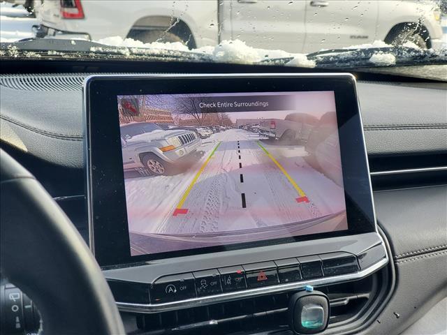 used 2022 Jeep Compass car, priced at $24,995