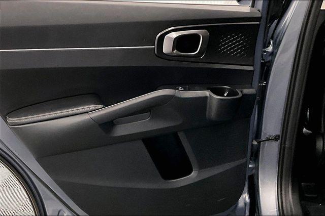 used 2025 Kia Sorento car, priced at $29,998