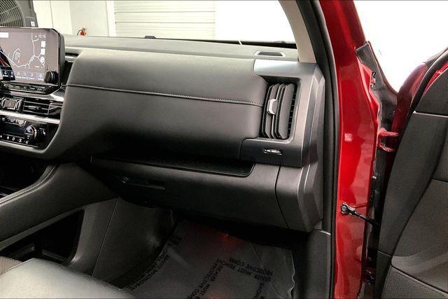 used 2024 Nissan Pathfinder car, priced at $35,618