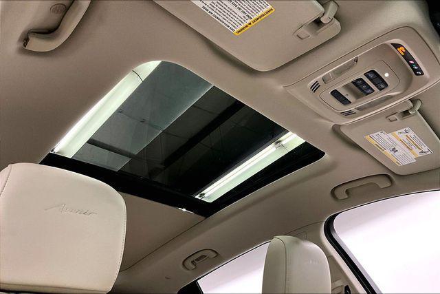 used 2023 Buick Envision car, priced at $33,939