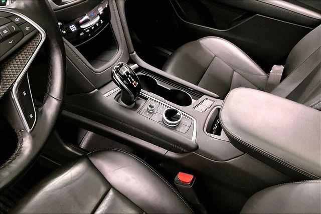 used 2024 Cadillac XT5 car, priced at $38,862