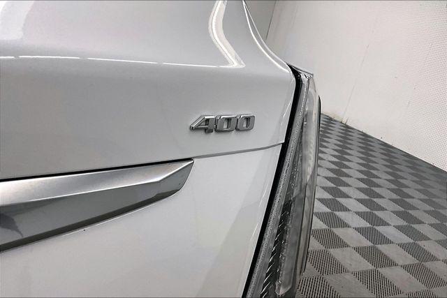 used 2024 Cadillac XT5 car, priced at $38,862