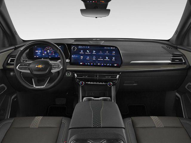 used 2025 Chevrolet Traverse car, priced at $50,498