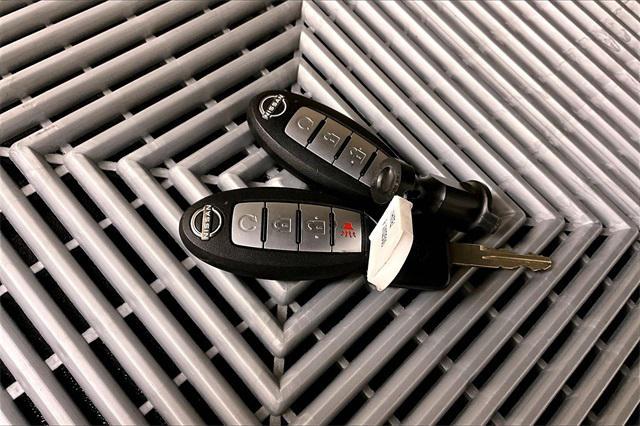 used 2024 Nissan Titan car, priced at $45,927