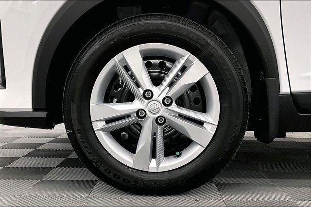 new 2025 Nissan Kicks car, priced at $18,999