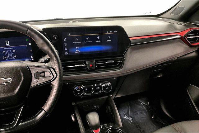 used 2025 Chevrolet TrailBlazer car, priced at $24,963