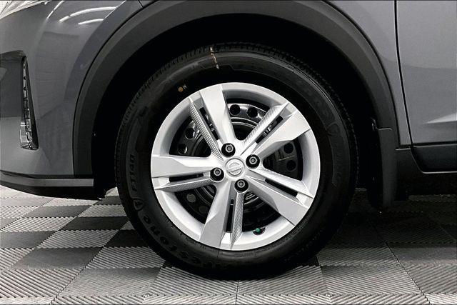 new 2025 Nissan Kicks car, priced at $18,999