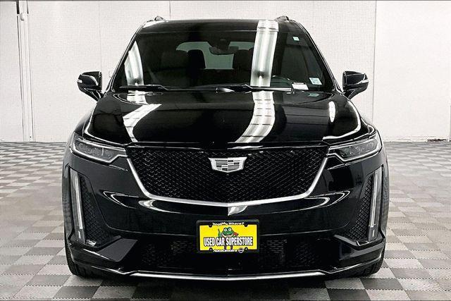 used 2024 Cadillac XT6 car, priced at $43,702