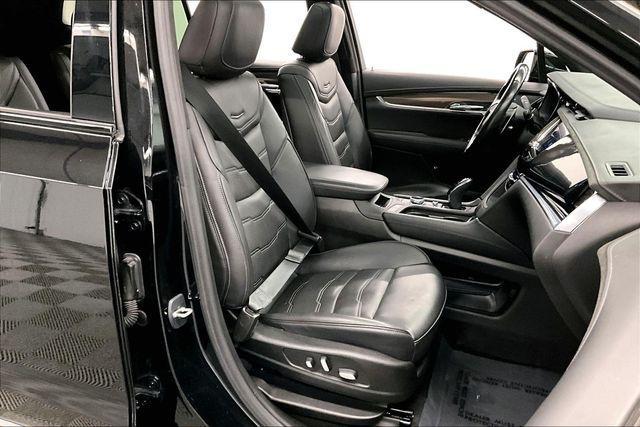 used 2024 Cadillac XT6 car, priced at $43,702