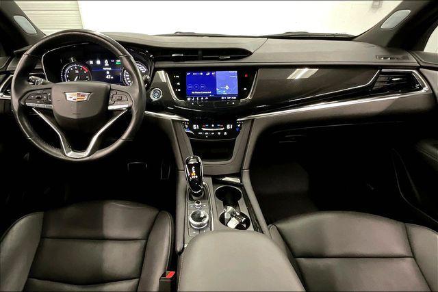 used 2024 Cadillac XT6 car, priced at $44,998