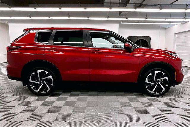 used 2022 Mitsubishi Outlander car, priced at $19,898