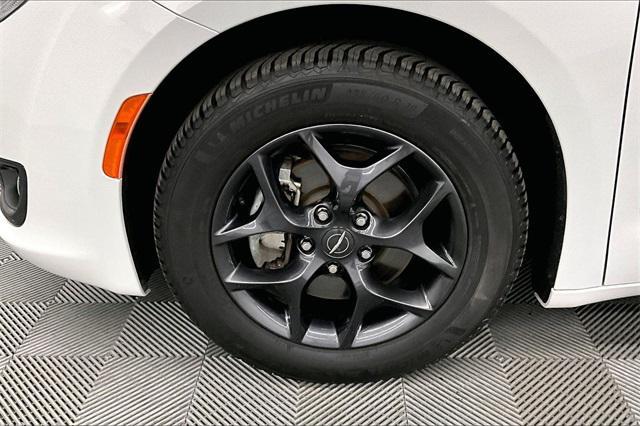 used 2020 Chrysler Pacifica car, priced at $17,723