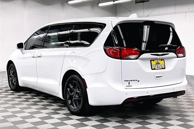 used 2020 Chrysler Pacifica car, priced at $17,723
