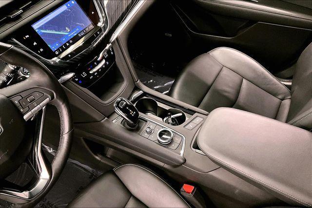 used 2023 Cadillac XT6 car, priced at $38,258