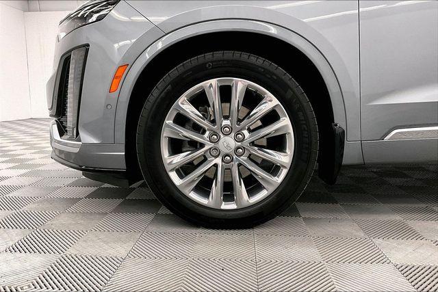 used 2023 Cadillac XT6 car, priced at $38,258