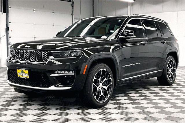 used 2024 Jeep Grand Cherokee car, priced at $45,271
