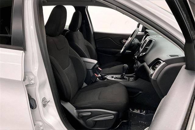 used 2021 Jeep Cherokee car, priced at $15,876