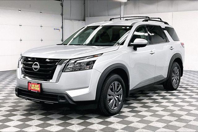 new 2025 Nissan Pathfinder car, priced at $34,114