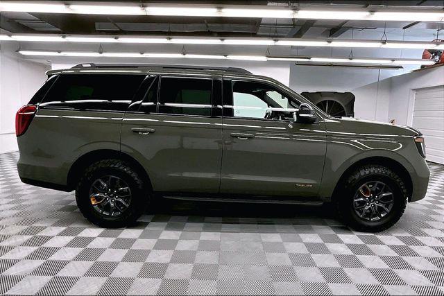 used 2025 Ford Expedition car, priced at $73,280