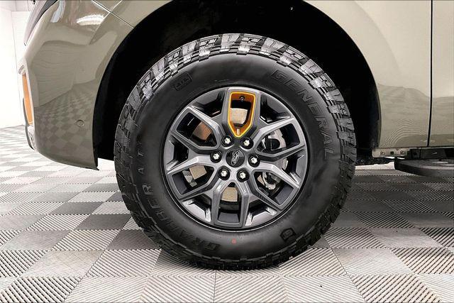 used 2025 Ford Expedition car, priced at $73,280