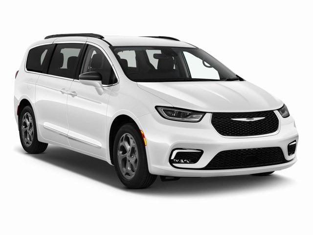 used 2025 Chrysler Pacifica car, priced at $37,998