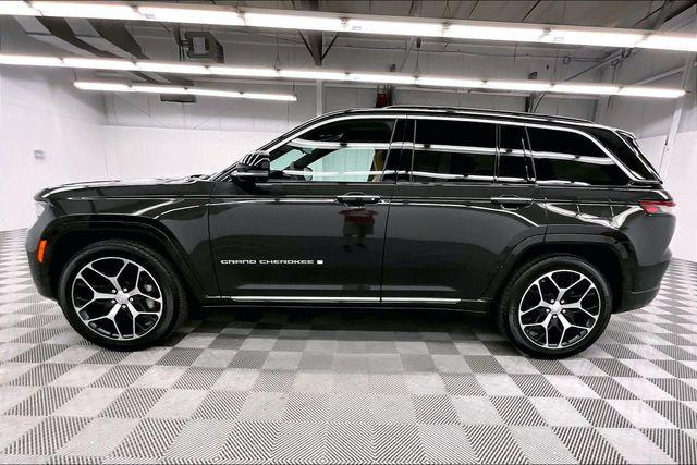 used 2024 Jeep Grand Cherokee car, priced at $47,045