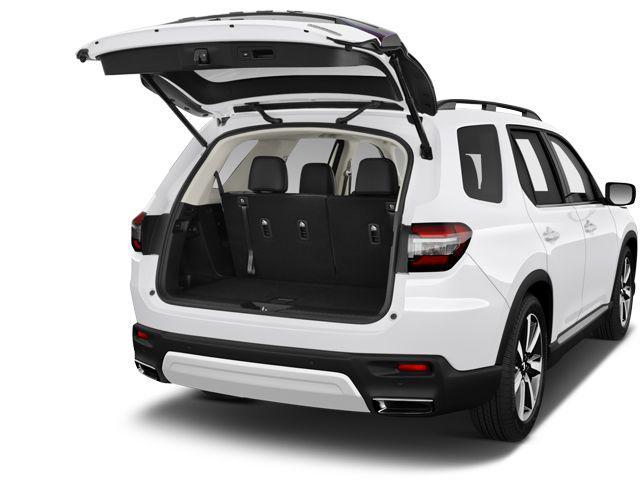 used 2025 Honda Pilot car, priced at $45,698