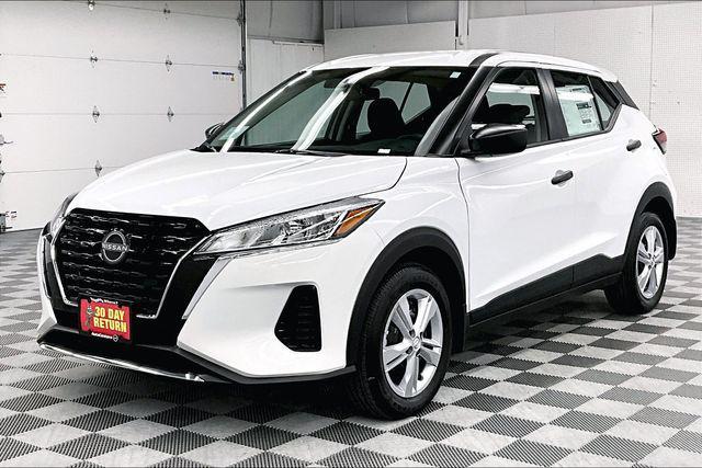 new 2025 Nissan Kicks car, priced at $18,999
