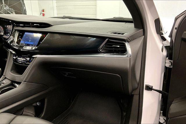 used 2024 Cadillac XT6 car, priced at $49,998