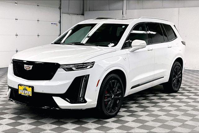 used 2024 Cadillac XT6 car, priced at $49,998