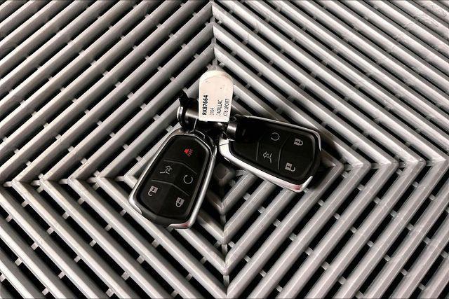 used 2024 Cadillac XT6 car, priced at $49,998