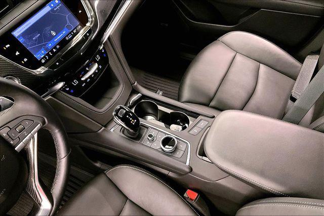 used 2024 Cadillac XT6 car, priced at $49,998